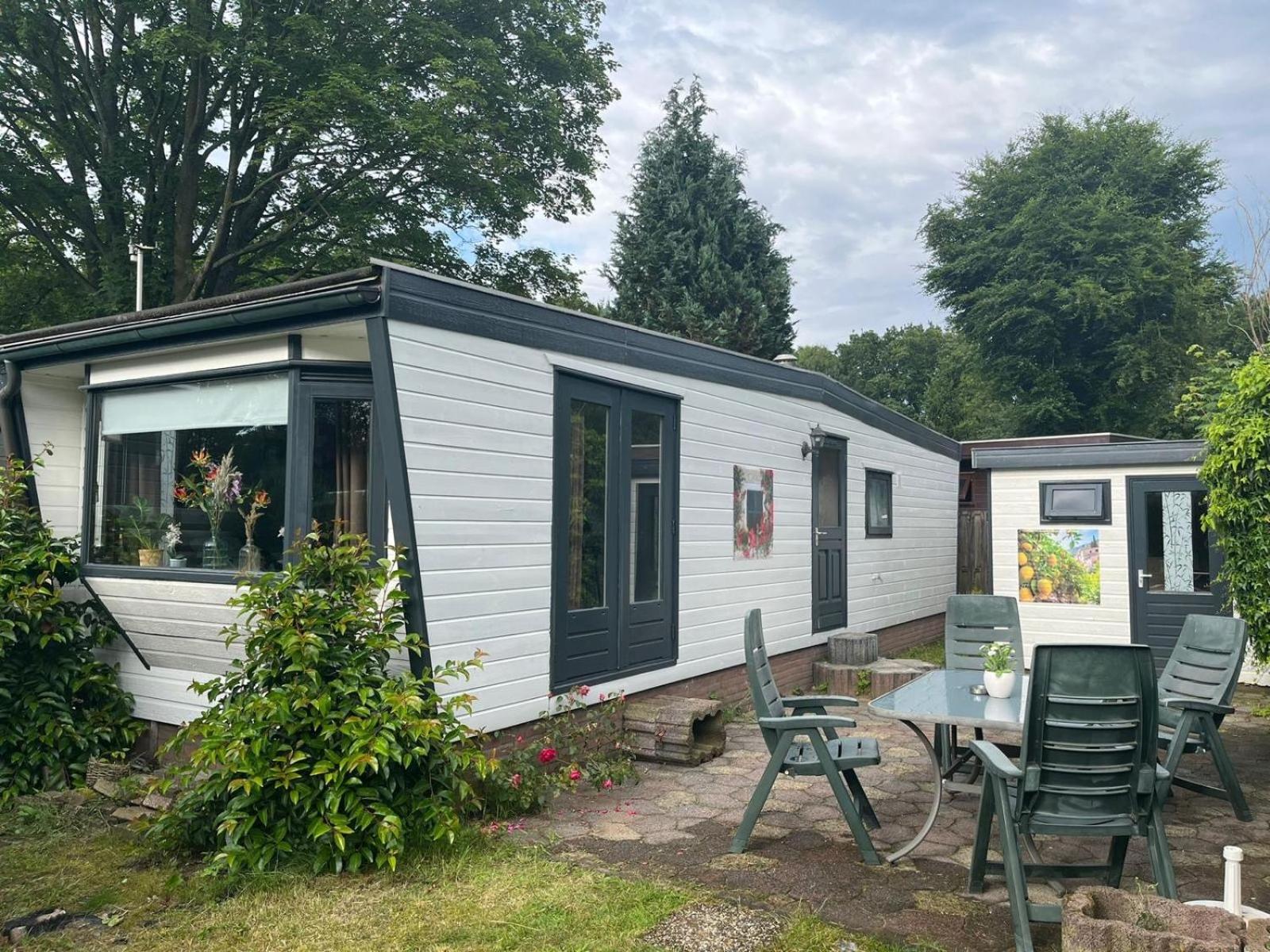 הוילה Leuk Chalet Te Huur In Putten, Honden Van Harte Welkom, Alleen Voor Recreatie מראה חיצוני תמונה